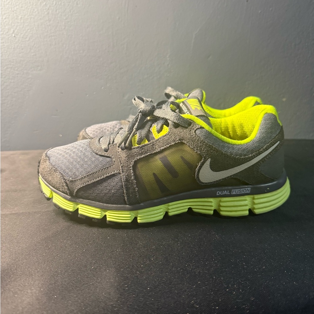Nike Kids Gray and Neon Green Dual Fusion Sneakers